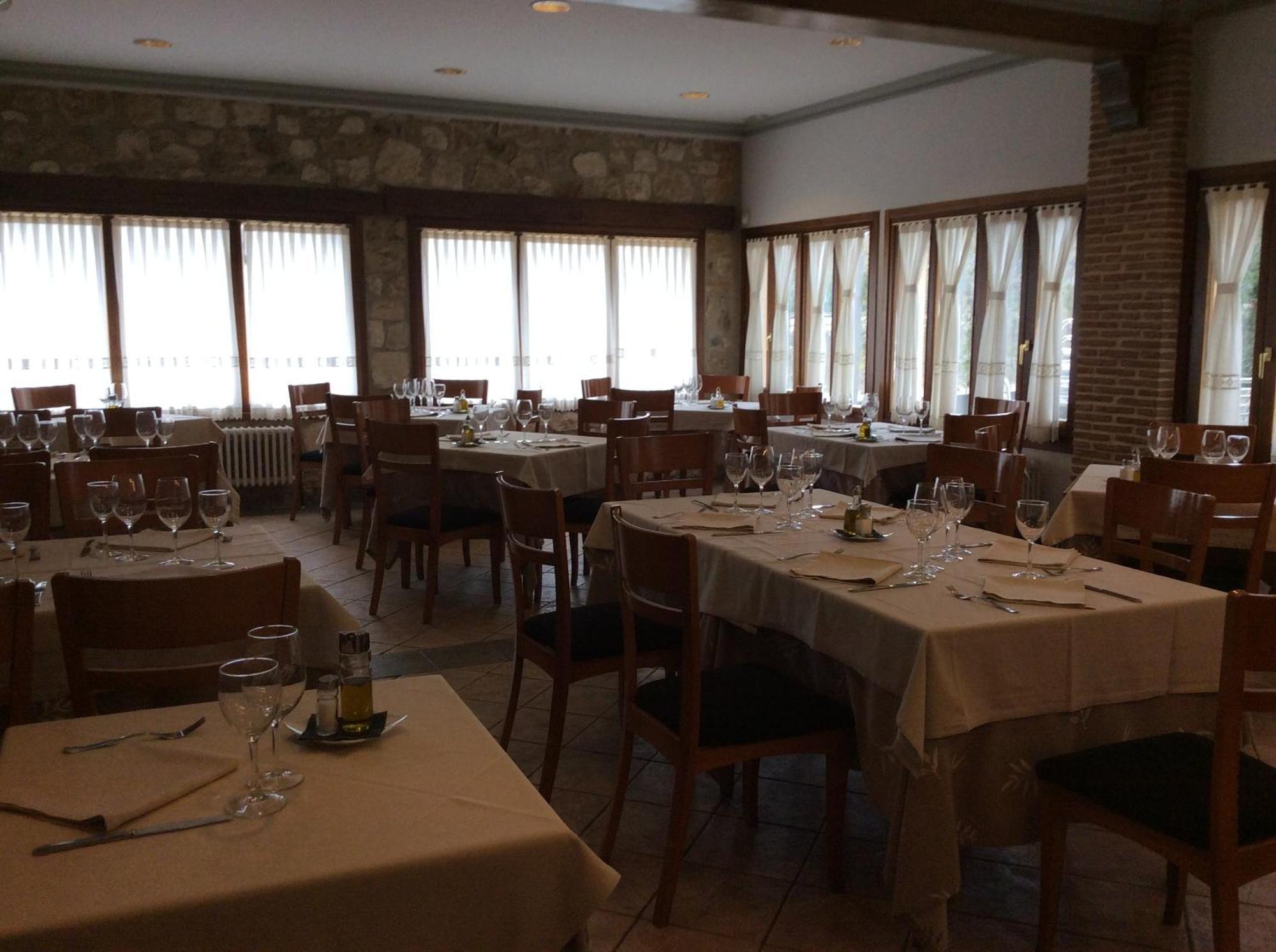 Hotel Rural Los Roturos Maestu Zewnętrze zdjęcie