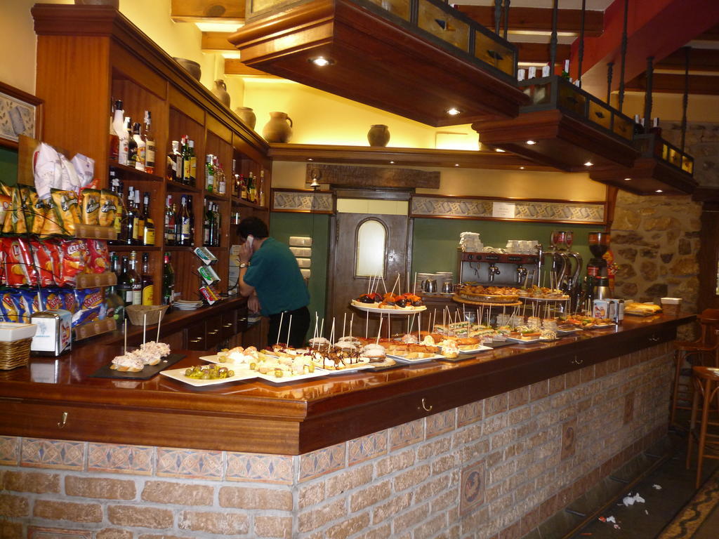 Hotel Rural Los Roturos Maestu Zewnętrze zdjęcie